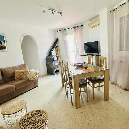 Monica Apartment